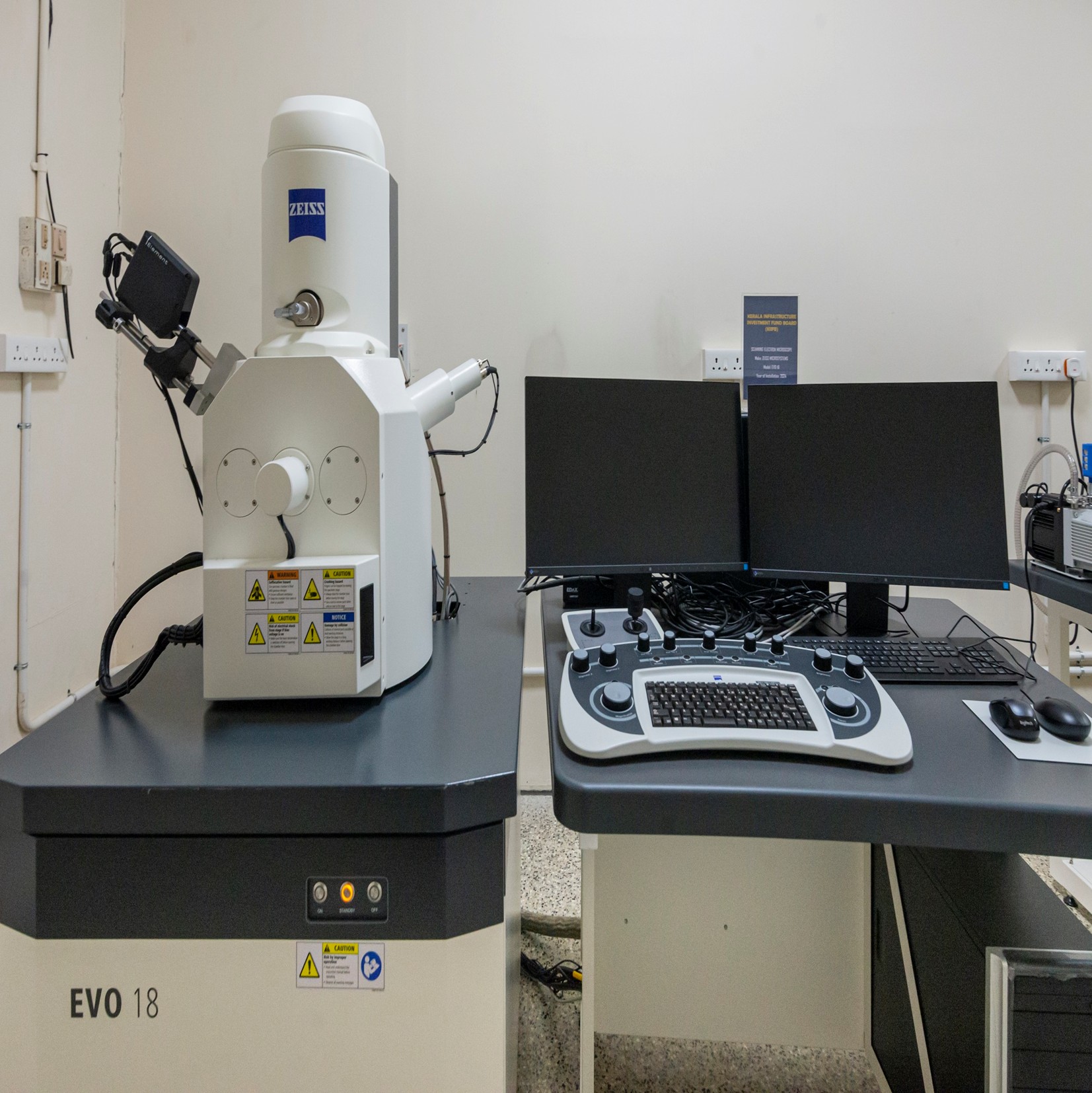 Scanning Electron Microscope   + EDX Without coating (6 images)