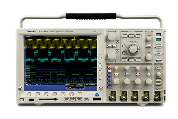 6 GHz Digital Phosphor Oscilloscope