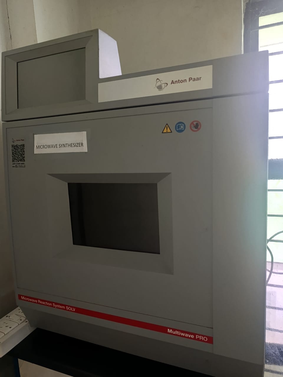 Microwave synthesizer